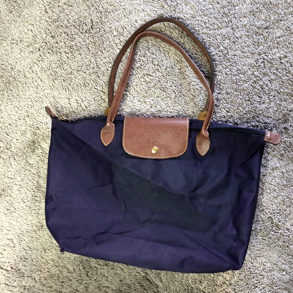 LongChamp purse